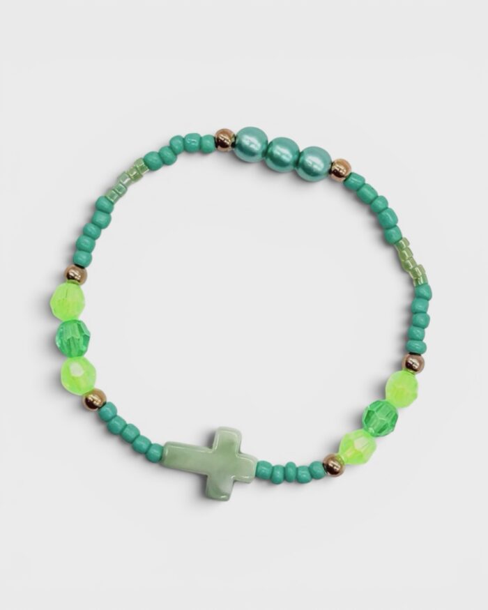 Glaubensfunke – Perlenarmand mit Kreuz