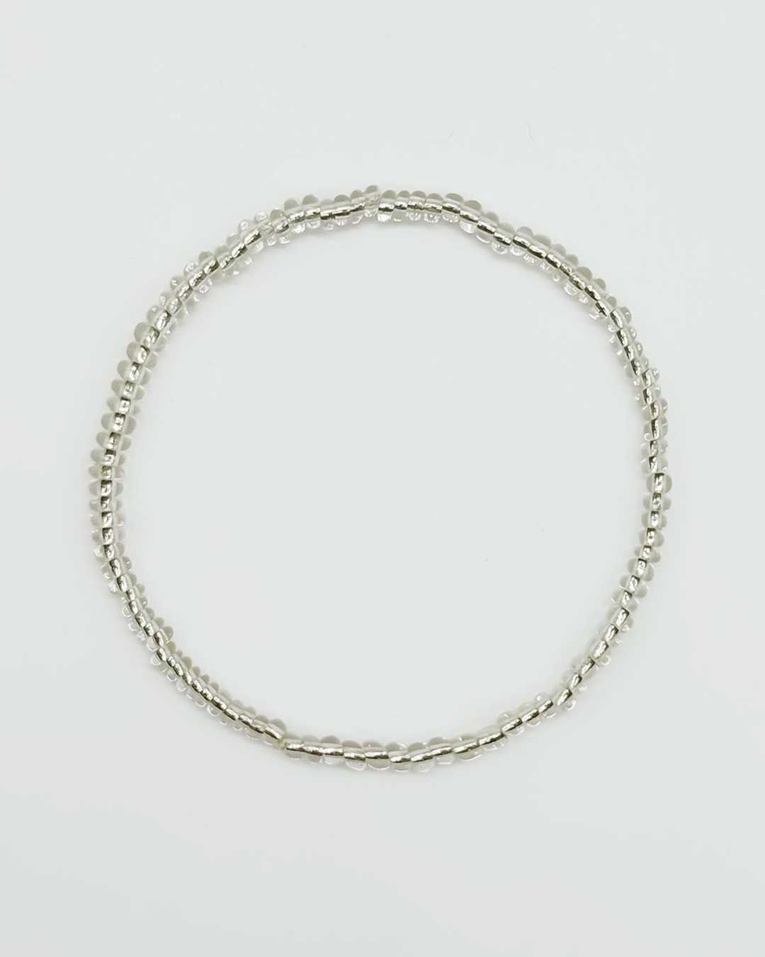 Klarweiß – einfaches Perlenarmband – Bild 1