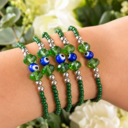 Grüner Schutzblick – Kristall-Nazar Perlenarmband für Glaube, Licht & Schutz - Thumbnail Image 2