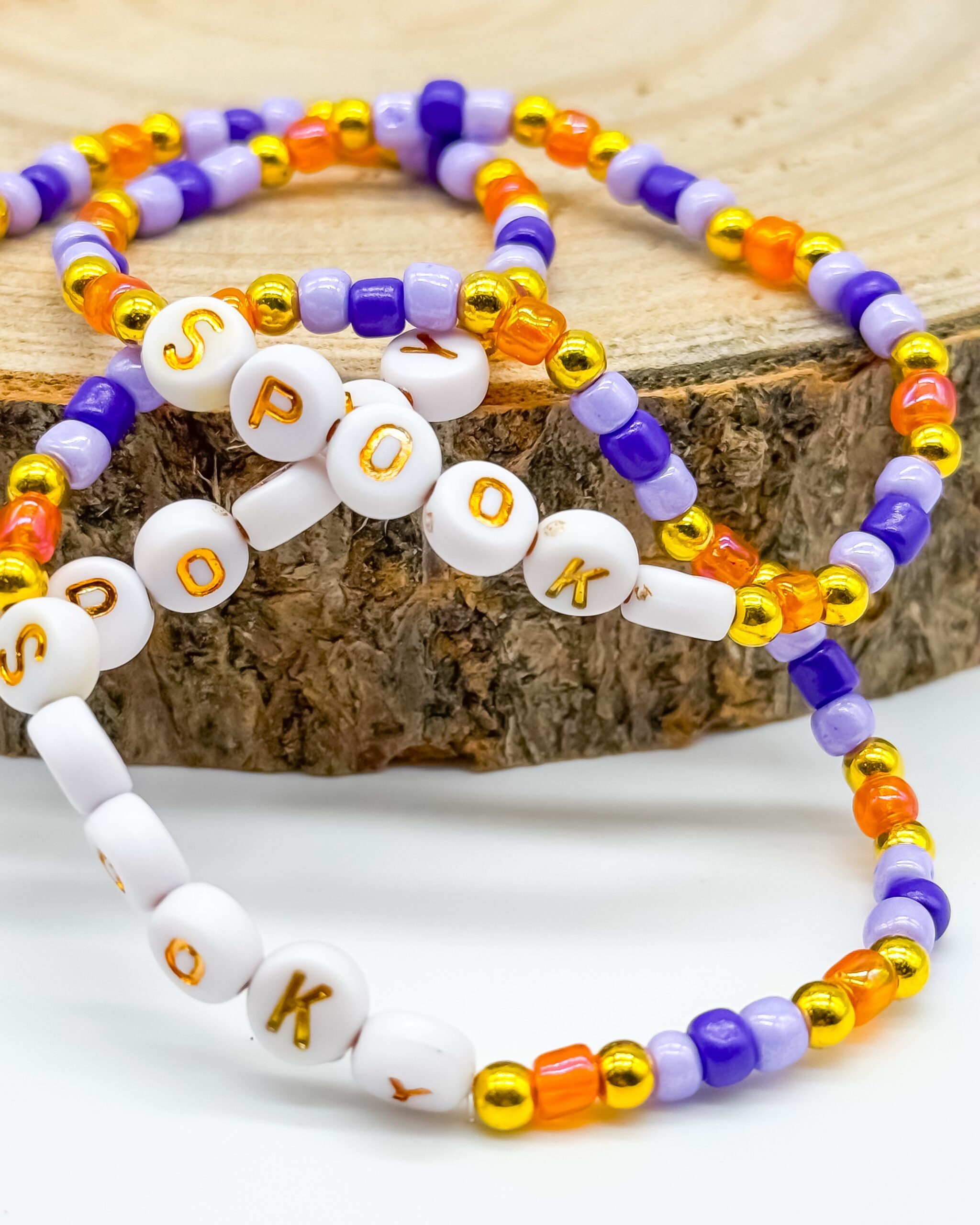 Golden Spooky – Halloween-Edition Perlenarmband – Bild 4