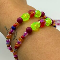 Bunter Hexenpot – Halloween-Edition – Perlenarmband - Thumbnail Image 2