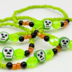 Green Skull – Halloween-Edition – Perlenarmband - Thumbnail Image 4