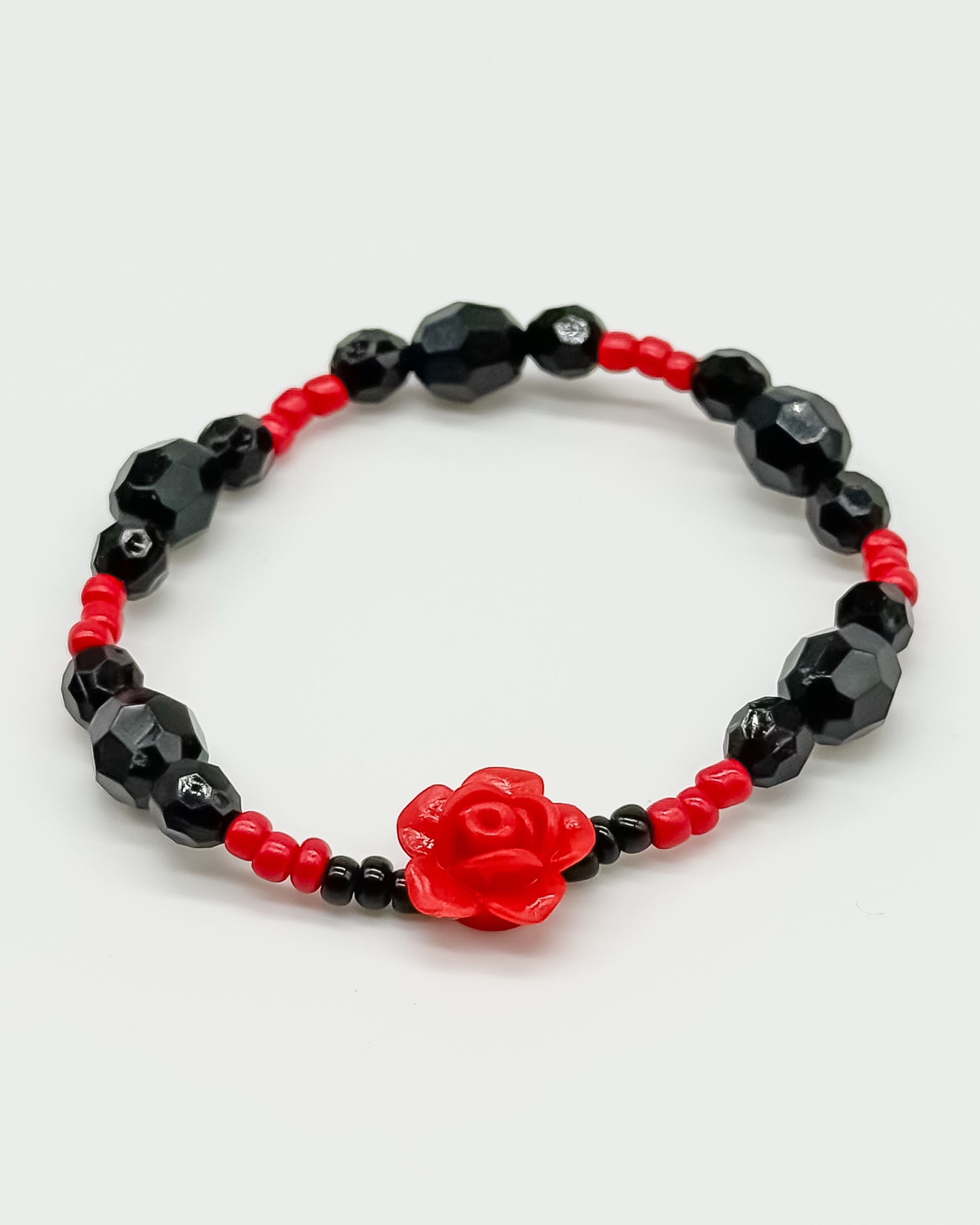 Rote Rose – Halloween-Edition – Perlenarmband – Bild 3