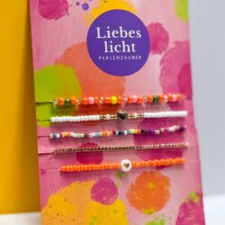 Buntes 5er-Armband-Set mit Herz, Glitzer und Farben – Liebeslicht Perlenzauber