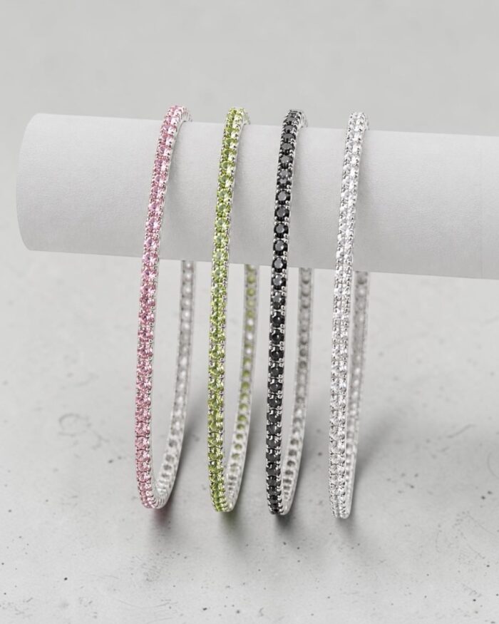 Bunte Glitzerarmbänder in Silber – Funkelnde Farbkollektion