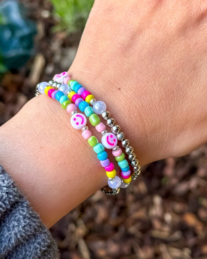 Trag ein Lächeln - Perlenarmband für Freude, Glück & Leichtigkeit