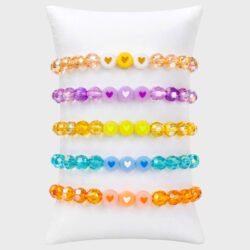 Herzensfarben dreierlei – Kristallperlenarmband für Liebe, Selbstliebe & Weiblichkeit - Thumbnail Image 1