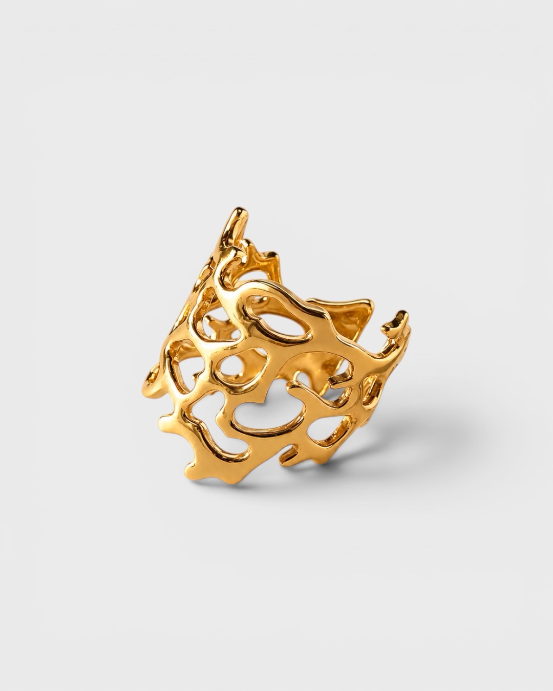 Korallenglanz – verstellbarer Edelstahlring in Gold – Bild 1