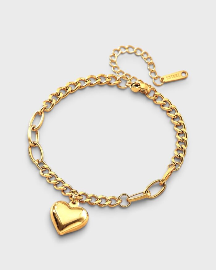Kettenspiel – goldenes Edelstahl-Armband mit Herzanhänger