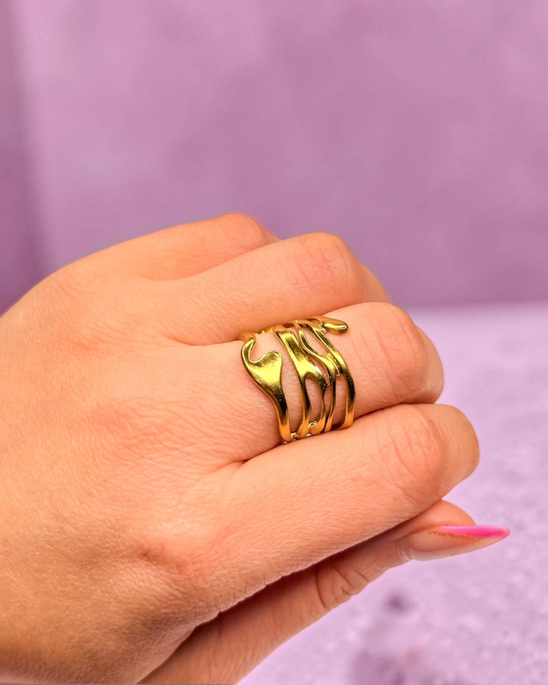 Freigeist – verstellbarer Edelstahl-Ring in Gold – Bild 3