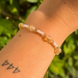 Freude, Glück & Leichtigkeit pur – Perlenarmband mit Citrin-Naturstein - Thumbnail Image 3